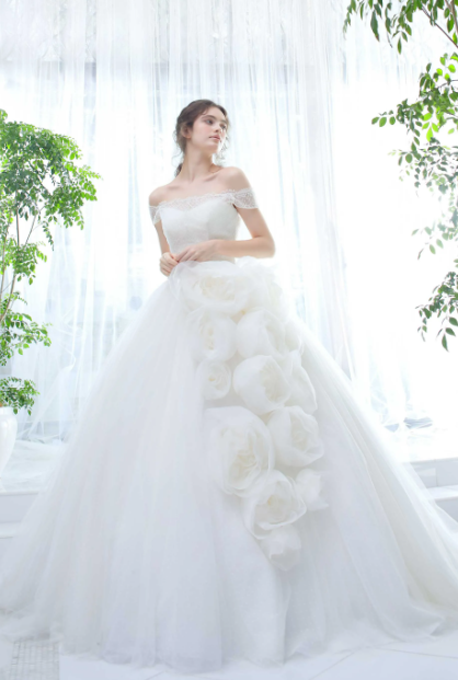 KIYOKO HATA(キヨコ・ハタ)