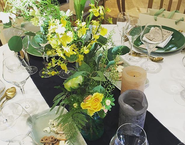 テーブルランナーネイビー