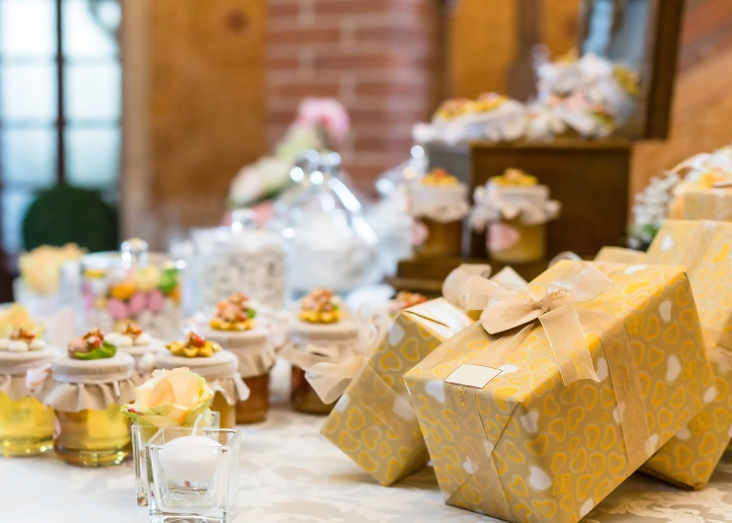 ゲストテーブルプレゼントボックス