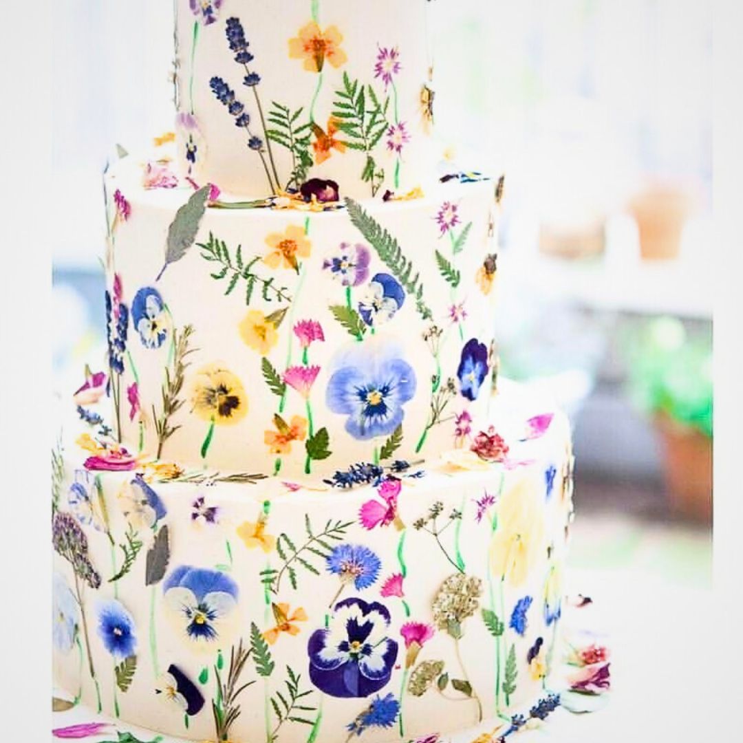 ウェディング押し花ケーキトレンド2023